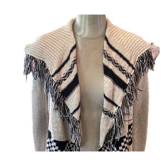 Abercrombie Kids Cardigan Sweater Girl's Open Front Fringed - Size 11/12 - Picture 9 of 12